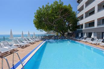 Floria Beach Hotel