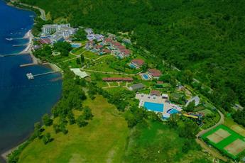 Fortezza Beach Resort 5*