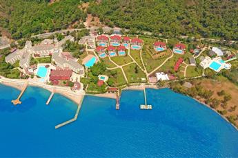 Fortezza Beach Resort 5*