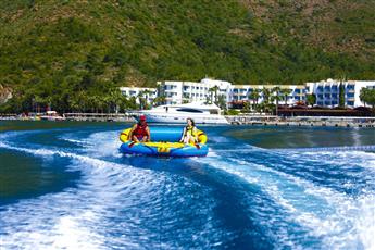 Fortezza Beach Resort 5*