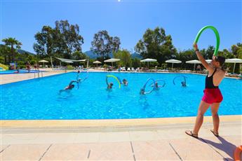 Fortezza Beach Resort 5*