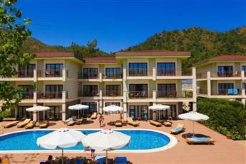 Fortezza Beach Resort 5*