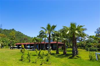 Fortezza Beach Resort 5*