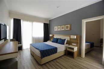 Fortezza Beach Resort 5*