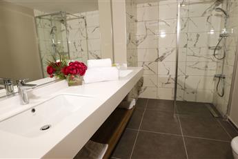 Fortezza Beach Resort 5*