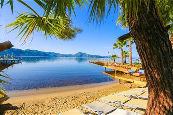 Fortezza Beach Resort 5*