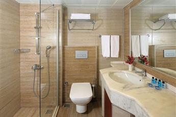 Fortuna Beach Hotel