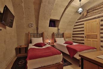 Fosil Cave Hotel 4*