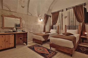 Fosil Cave Hotel 4*