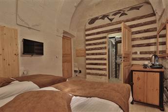 Fosil Cave Hotel 4*