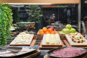 Four Points by Sheraton Istanbul Kagithane 4*