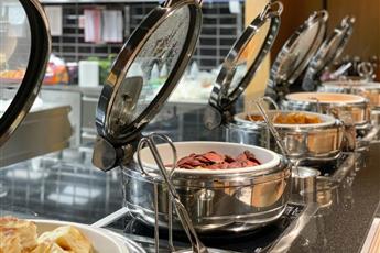 Four Points by Sheraton Istanbul Kagithane 4*