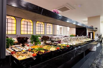 Four Sides Hotel Sisli 4*