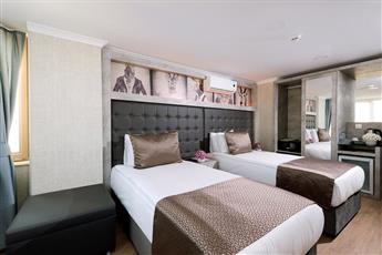 Four Sides Hotel Sisli 4*