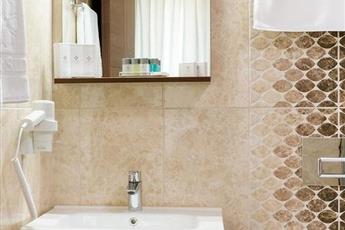 Four Sides Hotel Sisli 4*