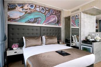 Four Sides Hotel Sisli 4*
