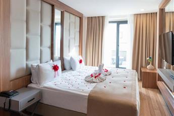Four Sides Lion Hotel Taksim 4*