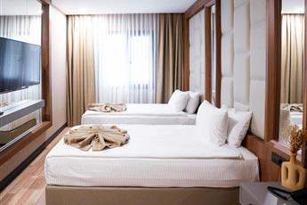 Four Sides Lion Hotel Taksim 4*