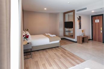 Four Sides Lion Hotel Taksim 4*