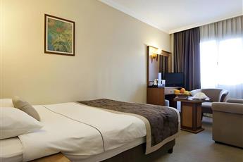 Four Sides Lion Hotel Taksim 4*