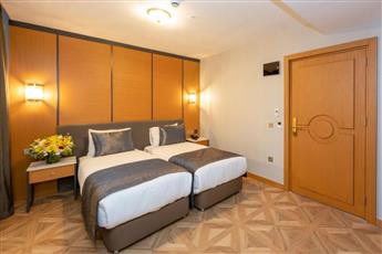 Freya Luxury Hotel 4*