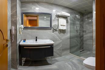 Freya Luxury Hotel 4*