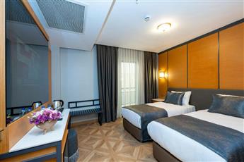 Freya Luxury Hotel 4*