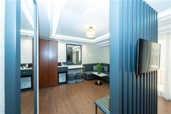 Freya Luxury Hotel 4*