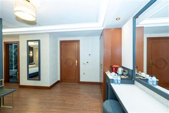 Freya Luxury Hotel 4*