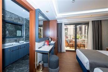 Freya Luxury Hotel