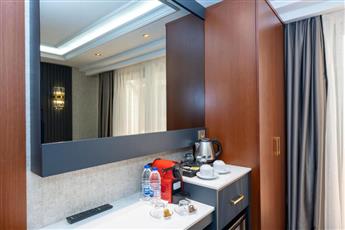 Freya Luxury Hotel