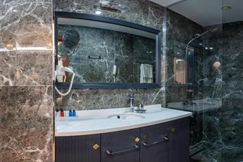 Freya Luxury Hotel