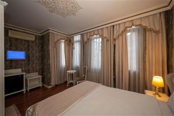Fuat Bey Palace