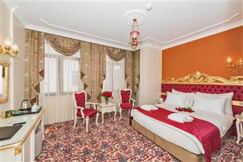 Galatower Hotel 3*