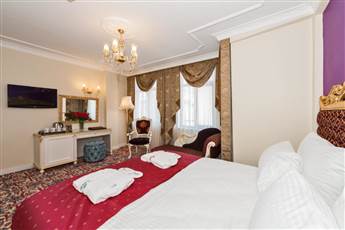 Galatower Hotel 3*
