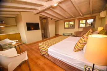 Gazetta Suites By Alp Pasa 4* Gazetta Suites By Alp Pasa 4*