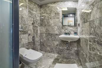 Genova Hotel 4*