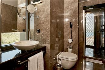 Gezi Bosphorus Hotel 5*