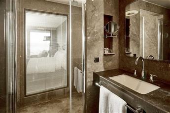 Gezi Bosphorus Hotel 5*