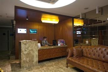 GK Regency Suites Hotel 3*