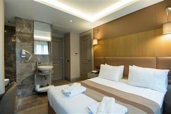 GK Regency Suites Hotel 3*