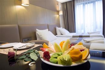 GK Regency Suites Hotel 3*