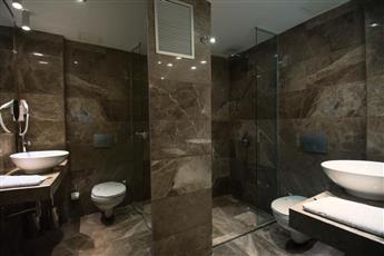 GK Regency Suites Hotel 3*