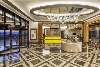 Glamour Resort & Spa