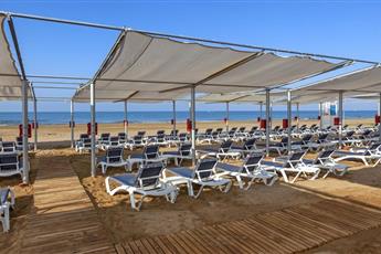 Glamour Resort & Spa