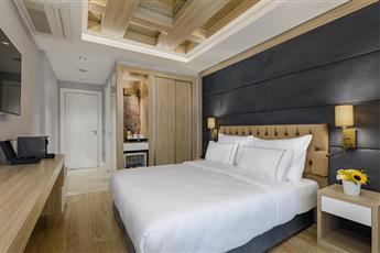 Gleam Bomonti Hotel 4*