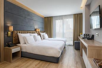 Gleam Bomonti Hotel 4*