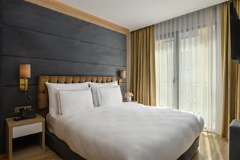 Gleam Bomonti Hotel 4*