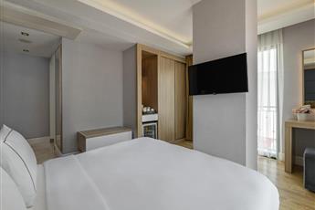 Gleam Bomonti Hotel 4*