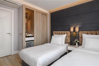 Gleam Bomonti Hotel